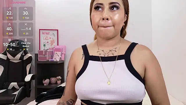 miaelite Adlı Modelin Canlı XXX Sohbeti