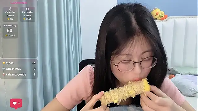 Luna-666's Webcam Show