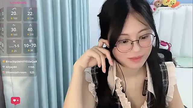 Chat XXX Live Luna-666