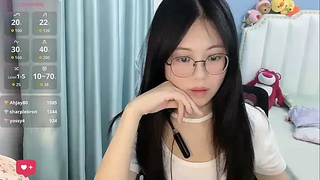 Luna-666 Show Webcam