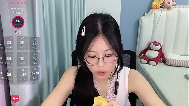 Luna-666n Live XXX chat