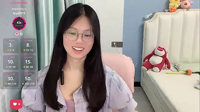 Chat XXX en directo de Luna-666