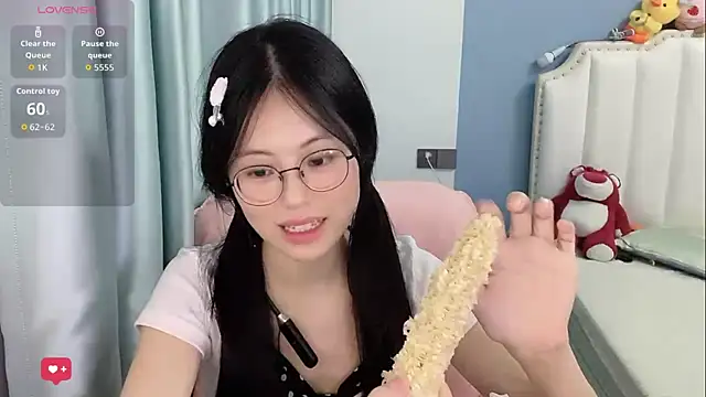 Luna-666's Live XXX Chat