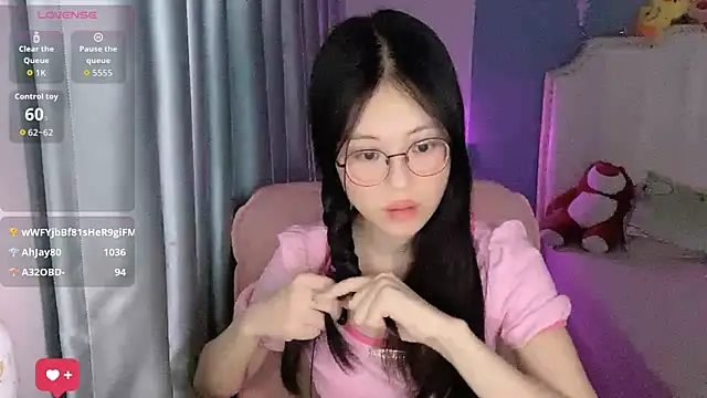 Luna-666 网络视讯表演