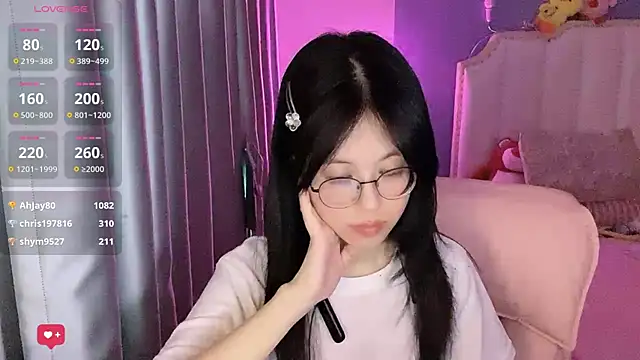 Luna-666 网络视讯表演