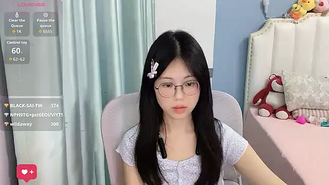 Luna-666 网络视讯表演