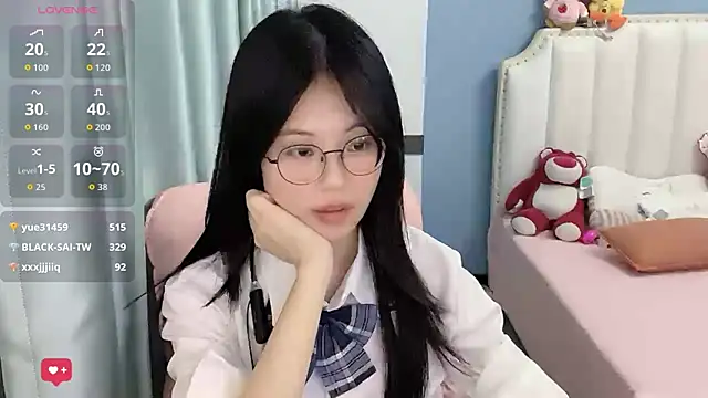 Luna-666 Obrolan Langsung XXX