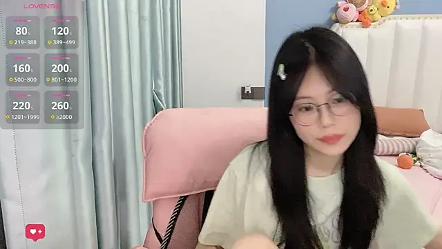 Luna-666 Show Webcam