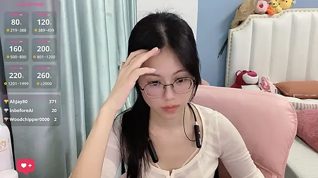 Luna-666 网络视讯表演