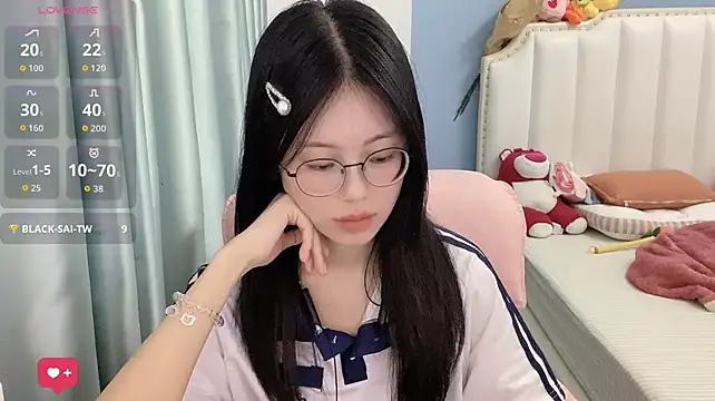Luna-666 网络视讯表演