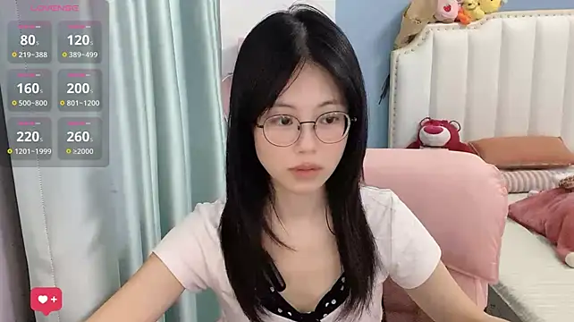 Luna-666 Show Webcam