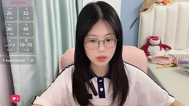 Luna-666's Webcam Show
