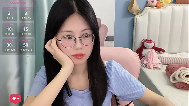 Luna-666 Show Webcam