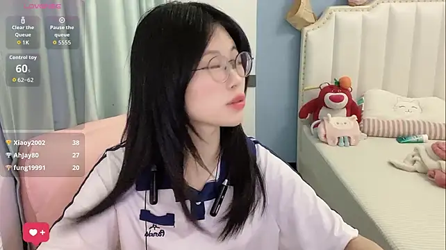 Luna-666 live XXX chat