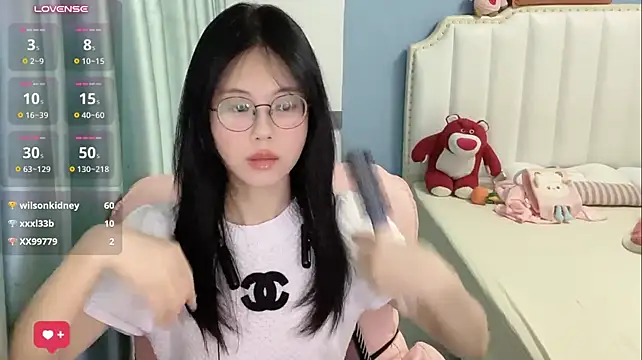 Luna-666 웹캠 쇼
