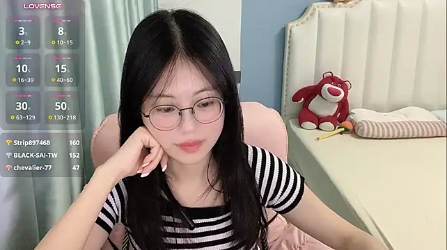 Chat +18 de Luna-666 ao vivo