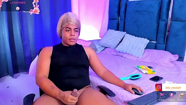 zoee_rose Pertunjukan Webcam