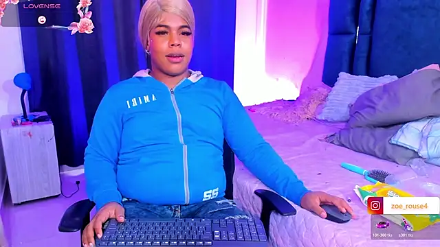 zoee_rosen Webbikameraesitys