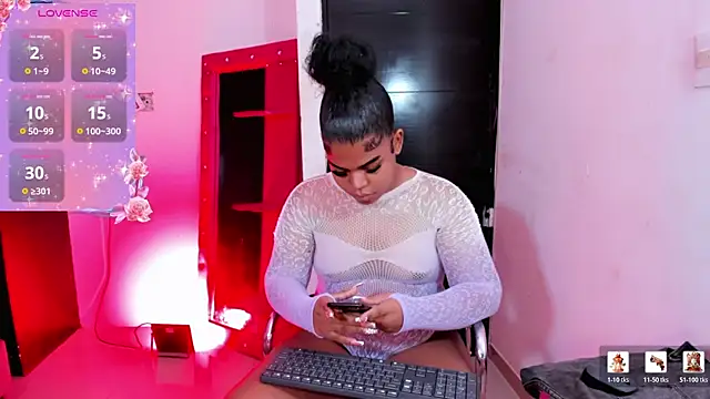 Pokazy przed kamerką – zoe_rosee4