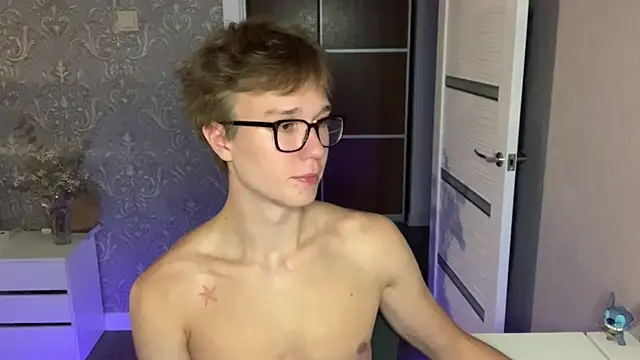 عرض كام yyyyesssbb