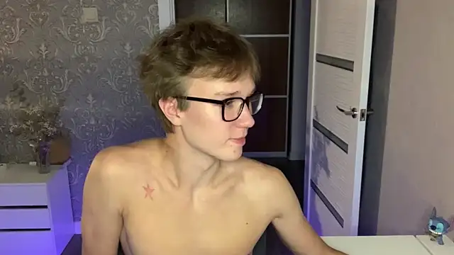 عرض كام yyyyesssbb