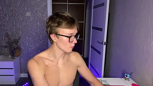 yyyyesssbbn Webbikameraesitys