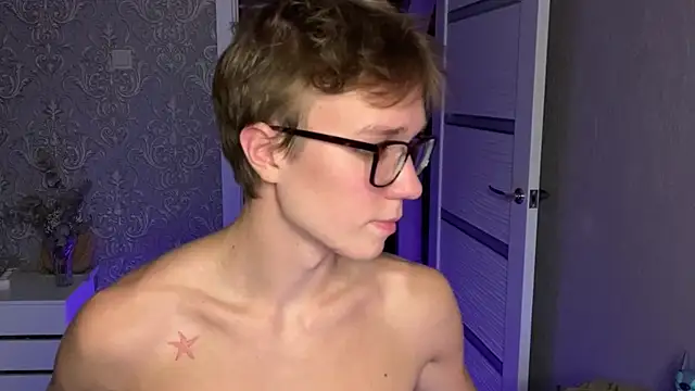 yyyyesssbb – webcam-show