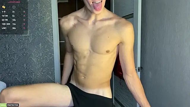 yyyyesssbb Webcam Show