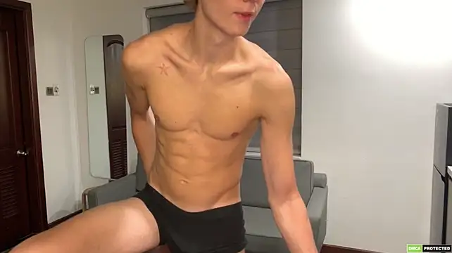 yyyyesssbb Show Webcam