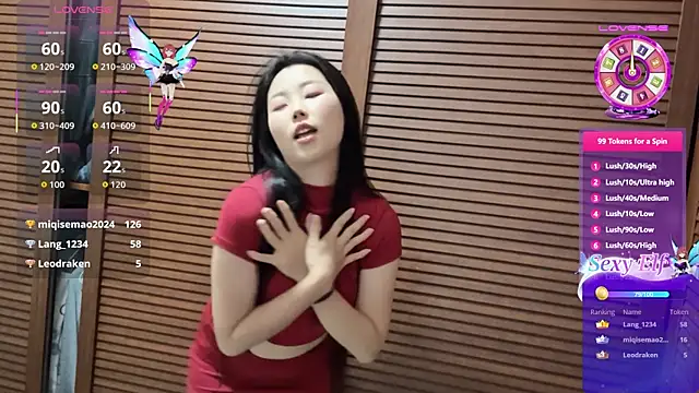XIAOnaimao-001 Show in webcam
