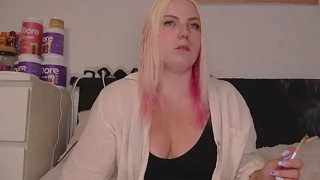 Chat XXX en directo de josi-420