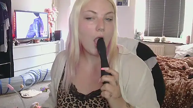 josi-420 Chat XXX live
