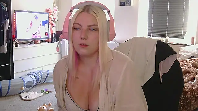 josi-420 Chat XXX live