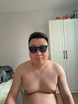 langzi-888's Webcam Show