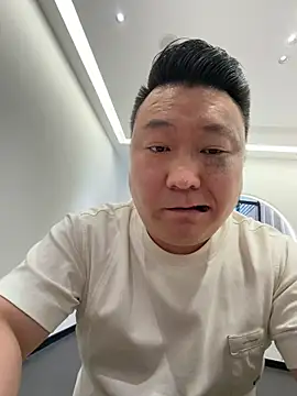 langzi-888's Live XXX Chat
