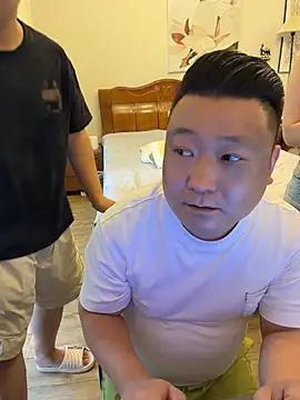 langzi-888 在線直播表演