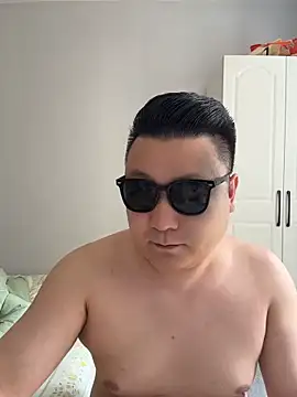 Show de langzi-888 na webcam