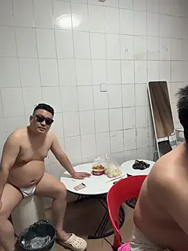 Show de langzi-888 na webcam