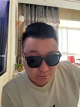 langzi-888 Show in webcam