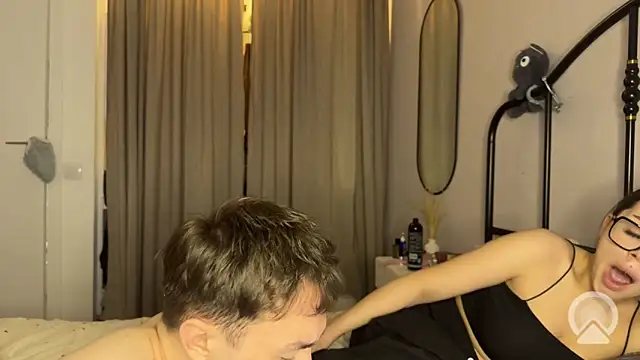xgvgggx Webcam show