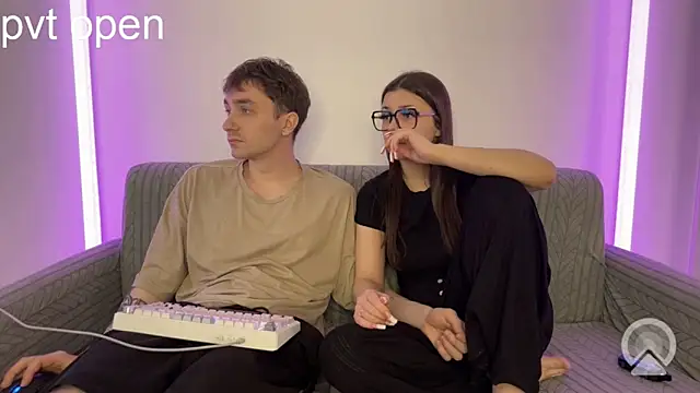 xgvgggx Webcamshow