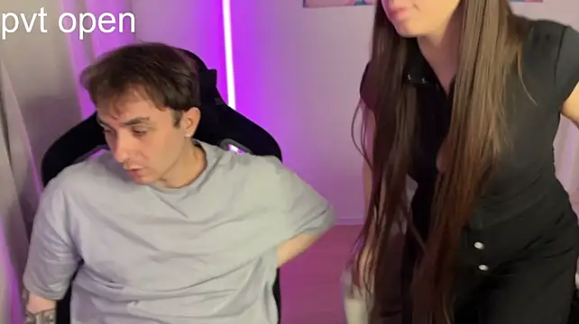 xgvgggx Show in webcam