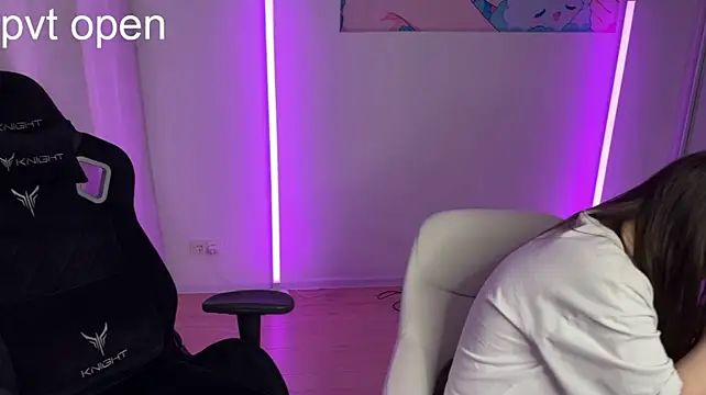 xgvgggx Шоу с уебкамера