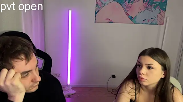 xgvgggx Show in webcam