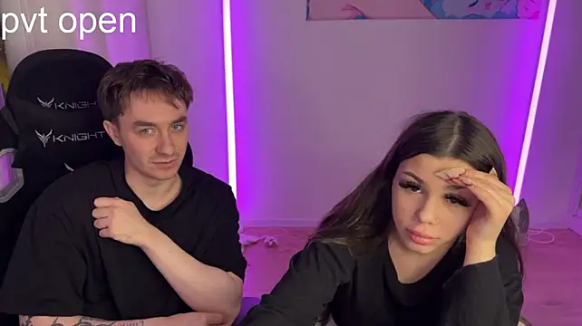 xgvgggx Show Webcam