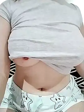 Pokazy przed kamerką – Soka_123
