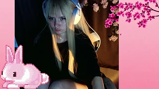 AmmiRinn's Webcam Show