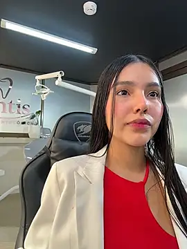 nahomy_park Chat XXX in diretta