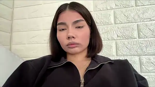 Czat XXX na żywo – MarylnMonnier