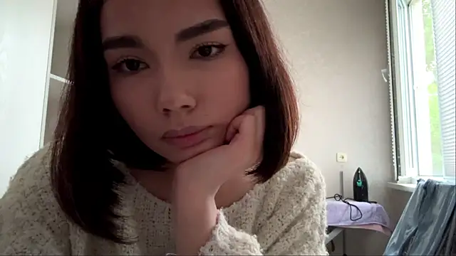 MarylnMonnierのウェブカメラショー